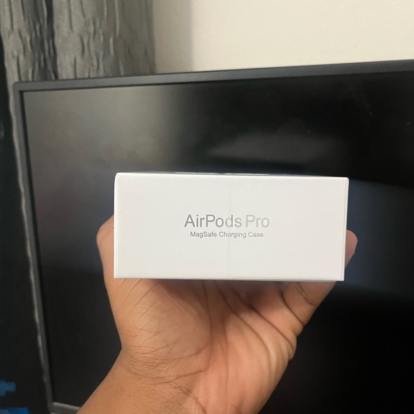 UA)Apple AirPods Pro 2nd Generation